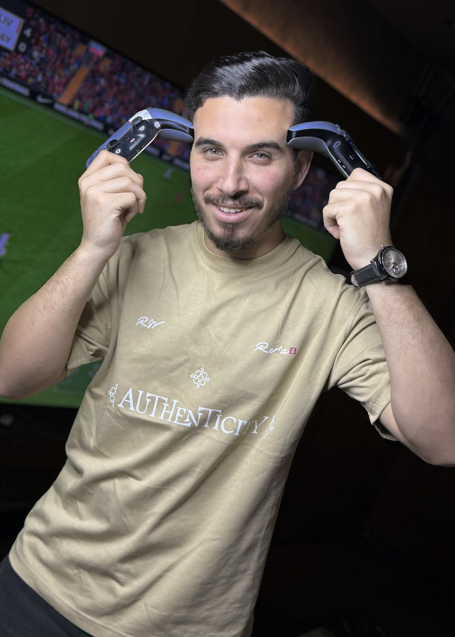 T-shirt over size ( AUTHENTICITY)