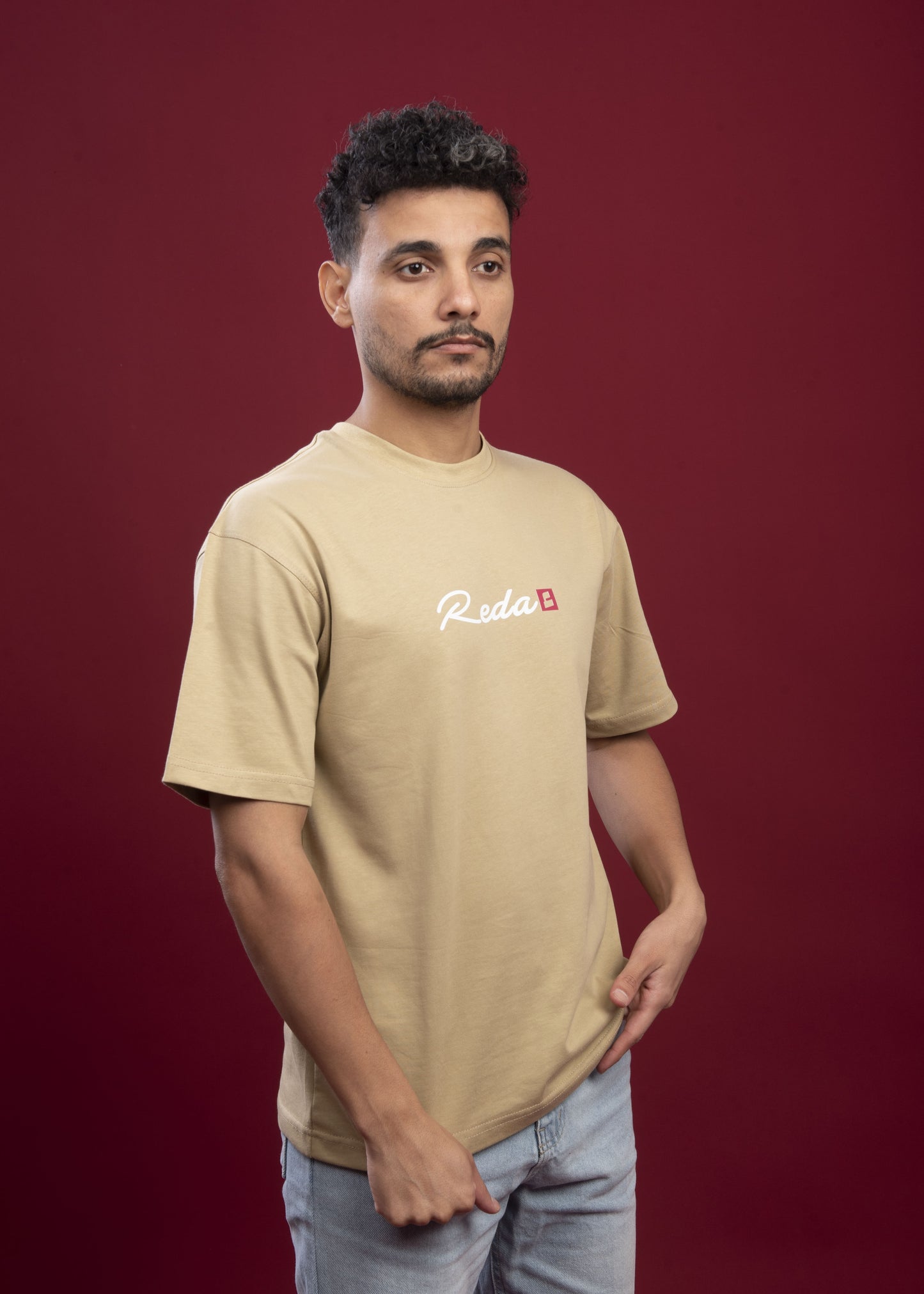 T-shirt over size ( REDAء )