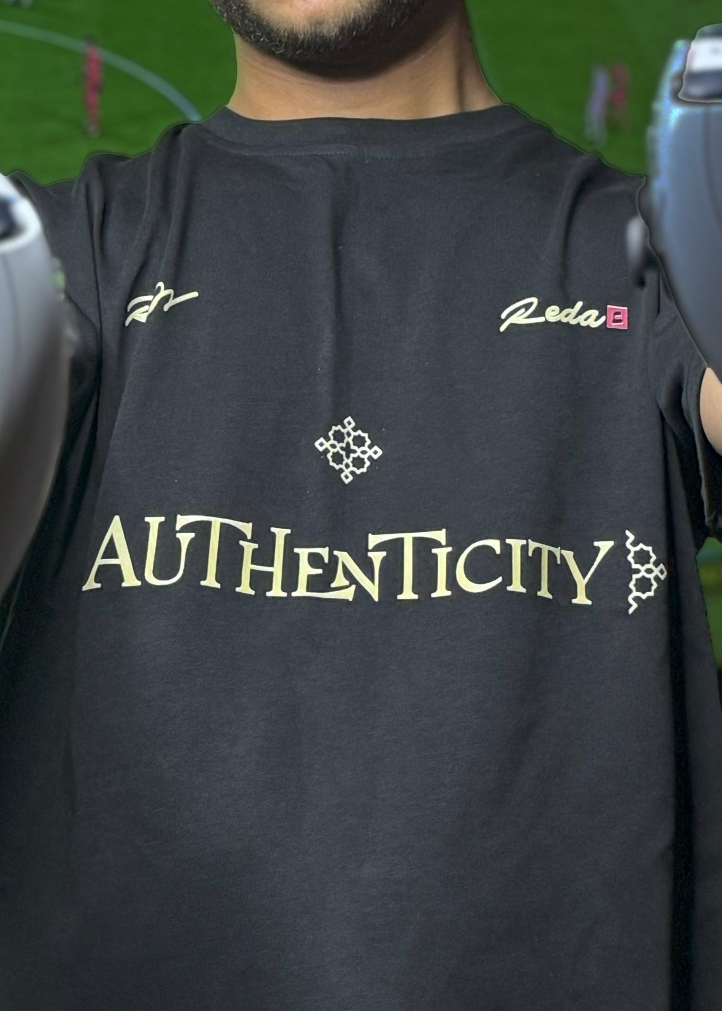 T-shirt over size ( AUTHENTICITY)